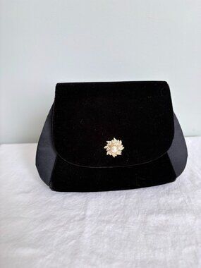 Vintage Velvet & Satan Evening Clutch/Shoulder with Faux Pearl in a Gold Setting